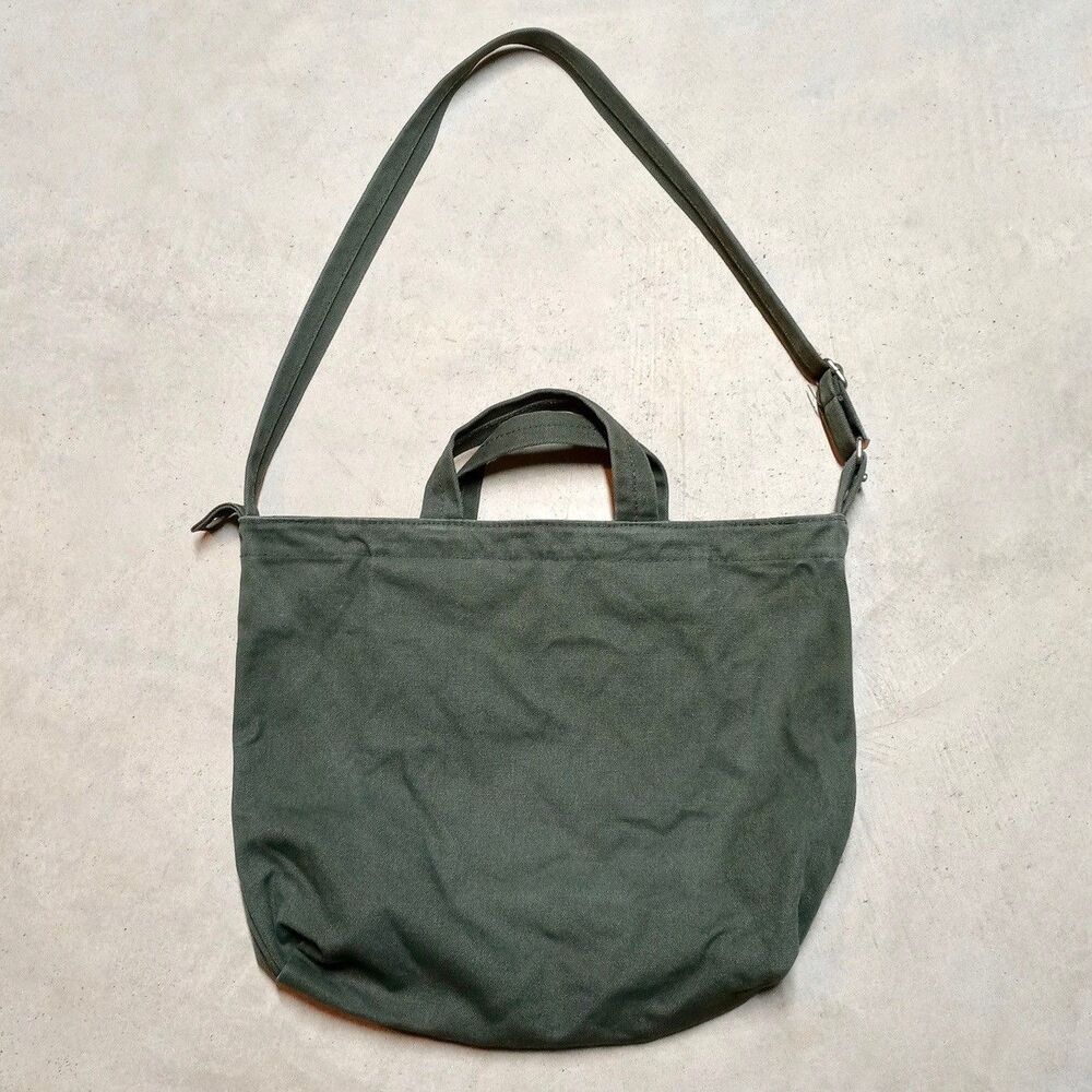 BAGGU Horizontal Duck Bag Green Utility Cotton Canvas Crossbody Tote